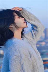 只想安静当个小地主，结果女帝送娃上门？