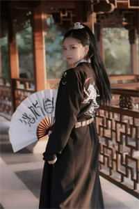 与家族决裂后，我成了反派帝子