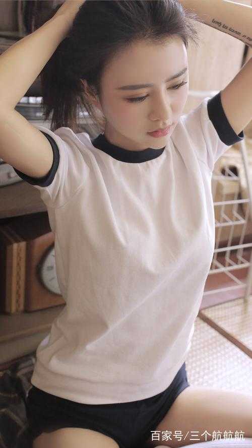 女帝：夫君太强，我只能躺平