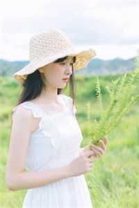 被退婚后，四千金都想要嫁给我