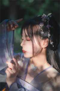 结婚三天，我被渣男推下山崖