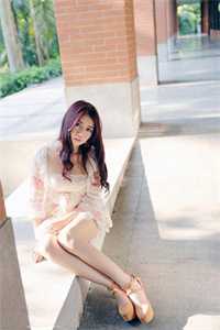 小白花夫人她只想离婚