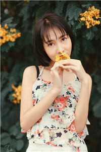 九思李妍君
