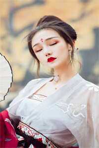 楚辞蓝若沁