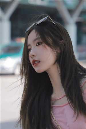 八大女帝背叛我，重生后跪地忏悔
