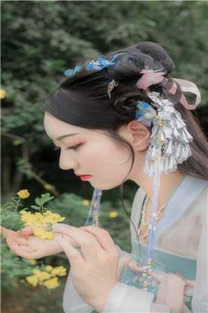 末世：丧尸来袭我和校花谈恋爱理喻无忧小说完结版