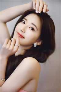 求婚前，炮灰女主撕了剧本