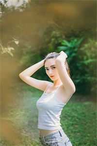 家徒四壁：女教授向我求婚