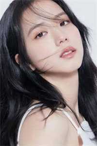 夫人禁入，陆少在婚房陪白月光产子