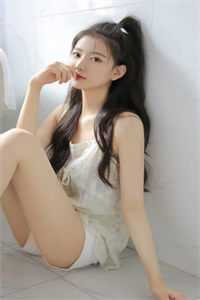 晚春雾月