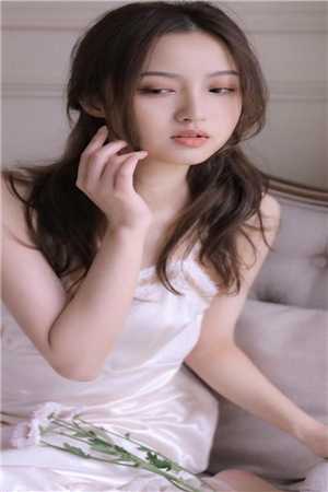 明蕊云江蓉