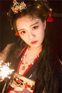 徒儿，下山祸害你未婚妻吧