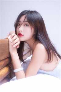 她带球跑路后，世子老公玩命追的小说