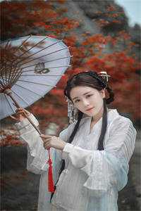 三尺神明云?O谢景行