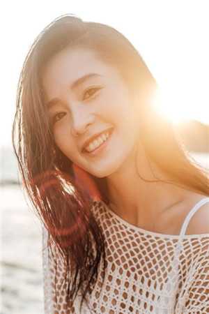 借尸还魂，蛊后归来杀疯了