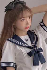 净身出户做海后，厉教授跪求复婚