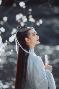 重生后王妃飘了