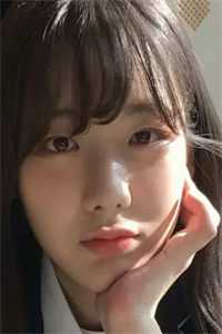 主角江宁和唐莹莹小说