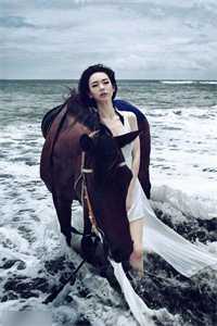 离婚前，我让小三母女全网塌房