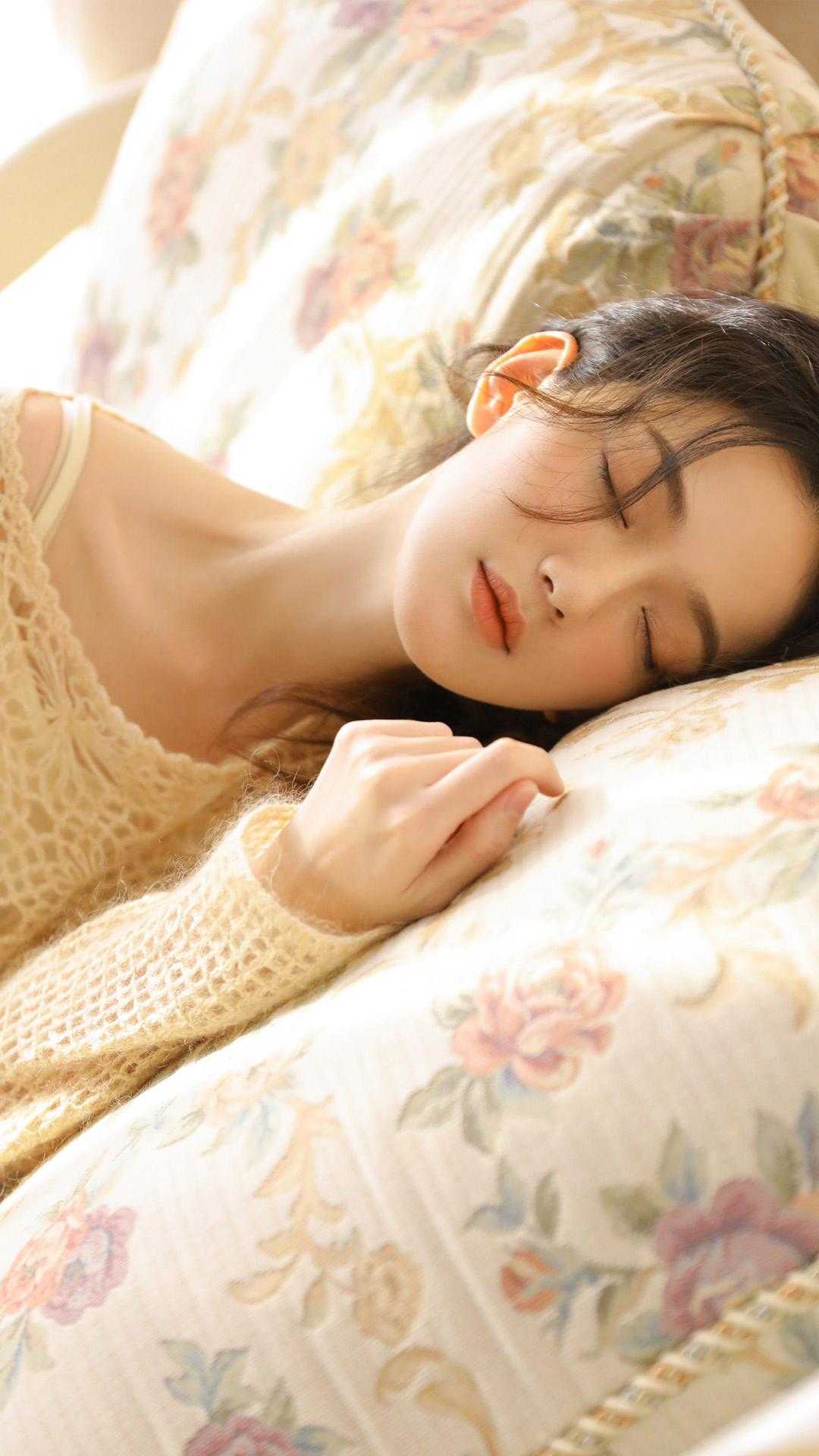古董镜中的秘密