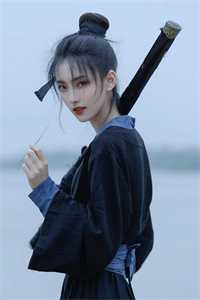 春节自驾游我被全家扔在了高速