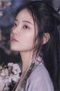 龙傲天误入女尊世界