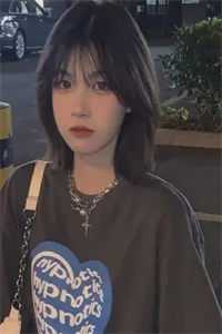 月牙灼心