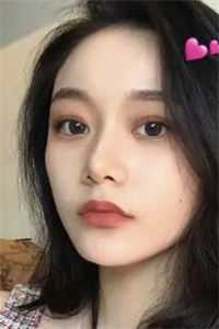 却把深情锁流年
