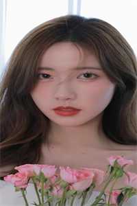 背叛我后，女友追悔莫及
