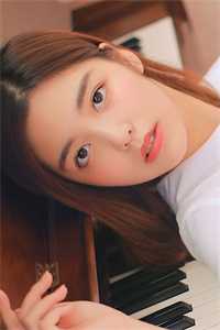 女儿被P图自杀后，妈妈杀疯了