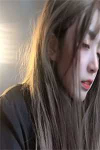 一不小心成为霸总夫人后，真香了