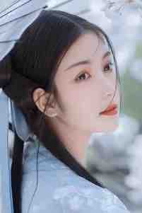 衣柜里的布灵
