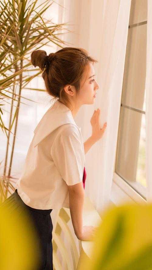 楼上的疯婆娘