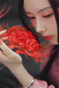 和高冷霸总闪婚后，我乖乖女人设不保