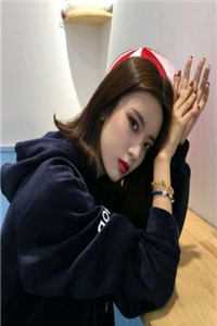 我竟是死对头的白月光