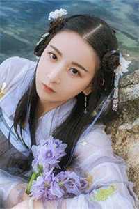 我在便利店捡到一个少女
