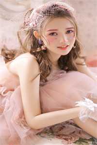 结婚又何尝不是一次cosplay