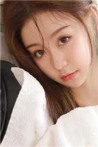 高考后，身为省状元的女儿被拍卖私密照