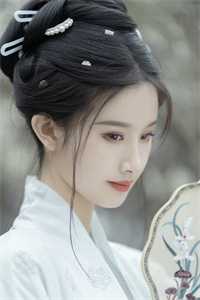 唉，感觉喜欢上了我的离异女上司