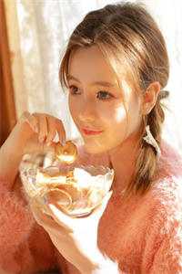才女逆袭，渣男悔断肠