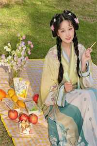 柔情从不与她