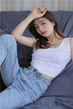 我当白月光替身后，白月光疯了