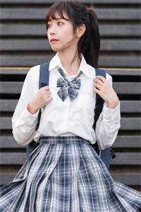 花光男友一百亲密付被骂捞女后，我亮出身份全城招婿