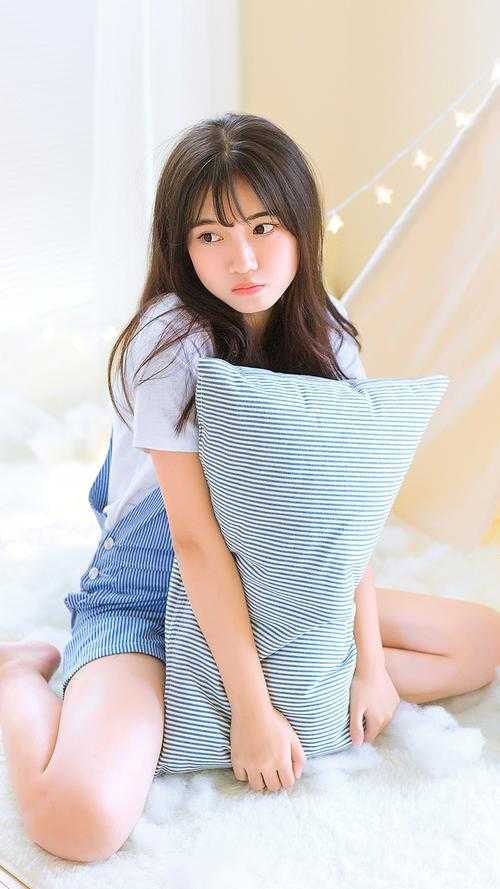 皎皎明月已逝