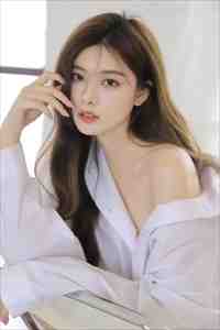 我摔下山崖失忆后，自称文曲星的庶妹慌了