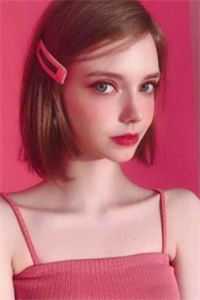 校花穿我演出服后，竹马他疯了