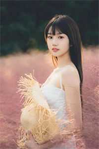 明月薄幸佳人意