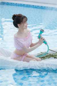 道具组出现后，黑心双胞胎妹妹慌了