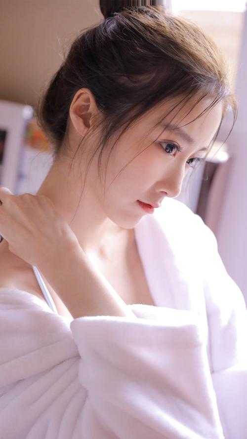 重生后，我笑看锦鲤体质女和男友惹诅咒上身