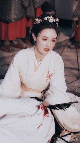 未婚夫要接乡下白月光进城工作，我直接另嫁他人
